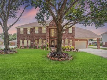 8219 Trophy Place Dr Drive