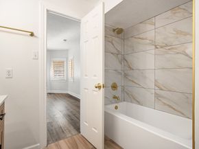 7921 Capri Circle, Houston TX 77095
