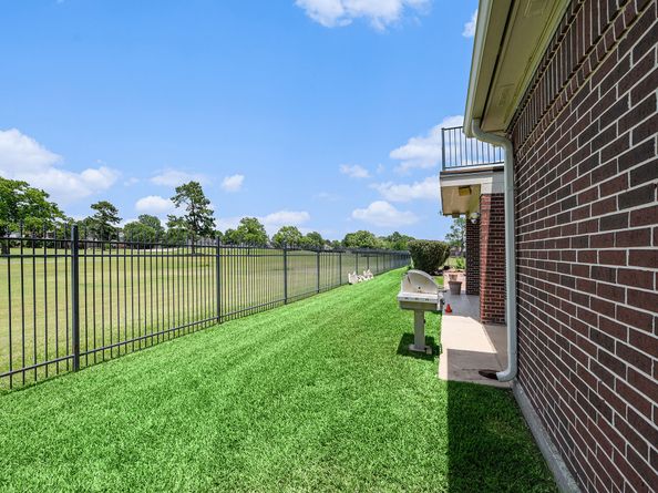 7921 Capri Circle, Houston TX 77095