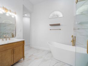 7921 Capri Circle, Houston TX 77095