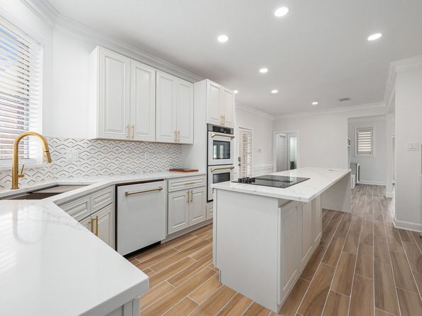 7921 Capri Circle, Houston TX 77095