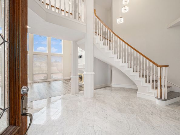 7921 Capri Circle, Houston TX 77095