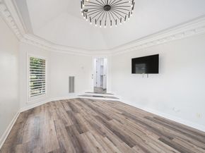 7921 Capri Circle, Houston TX 77095