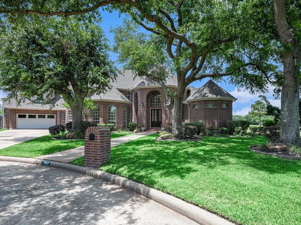7921 Capri Circle, Houston TX 77095