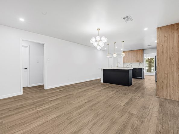 5514 Chantilly Lane, Houston TX 77092