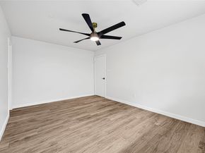 5514 Chantilly Lane, Houston TX 77092