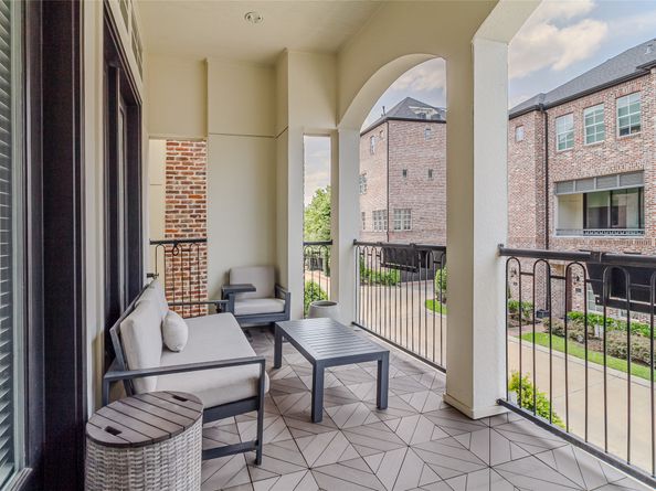 6007 Matthew Oaks Place, Houston TX 77007