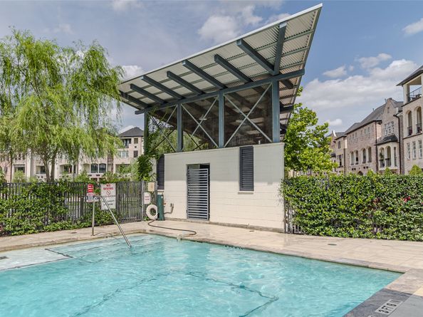6007 Matthew Oaks Place, Houston TX 77007