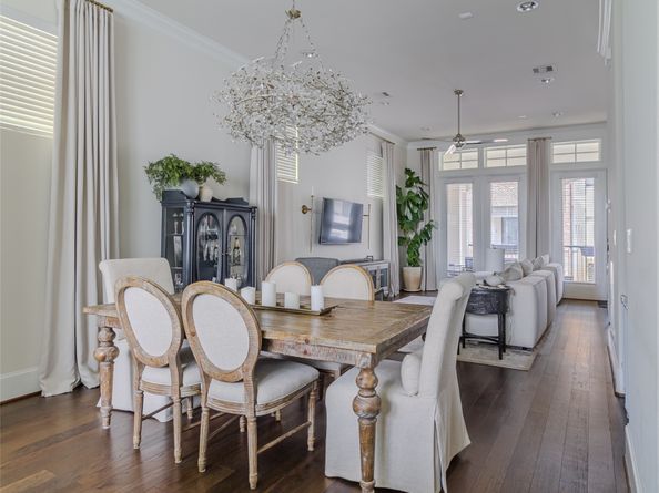 6007 Matthew Oaks Place, Houston TX 77007