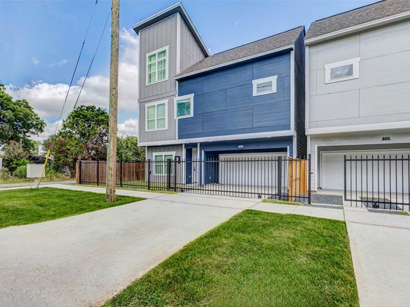 6204 Maybell Street, Houston TX 77091