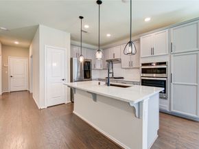 4005 Starbright St, Houston TX 77018