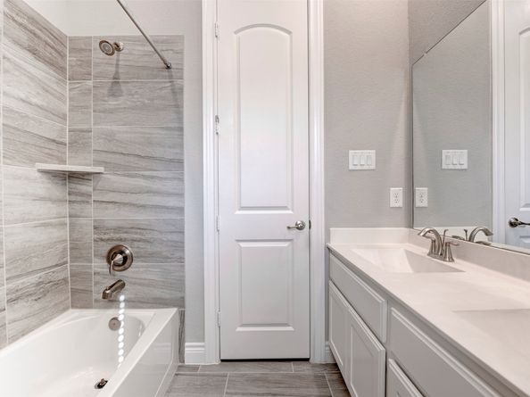 18006 Ponte Vecchio Way, Houston TX 77044