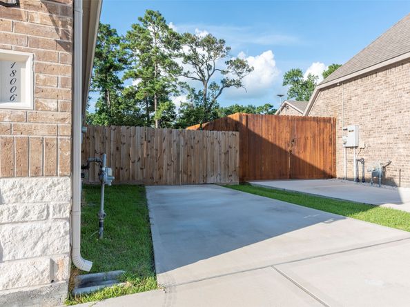 18006 Ponte Vecchio Way, Houston TX 77044