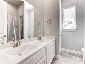 18006 Ponte Vecchio Way, Houston TX 77044