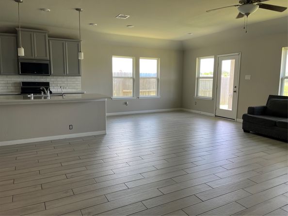 1214 Oak Barrel Run, Richmond TX 77406