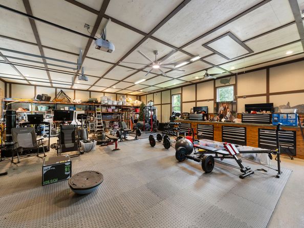 2487 Northline Road, Conroe TX 77384