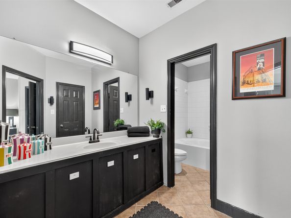 1706 Elgin Street, Houston TX 77004