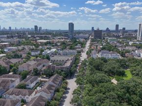 1706 Elgin Street, Houston TX 77004