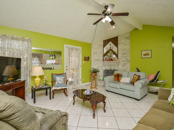 13807 Beech Hollow Lane, Houston TX 77082