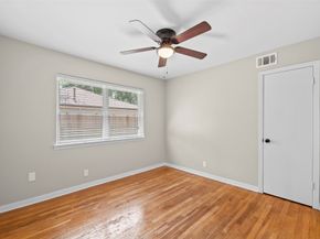 9614 Hammerly Boulevard, Houston TX 77080