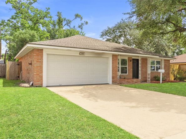 9614 Hammerly Boulevard, Houston TX 77080