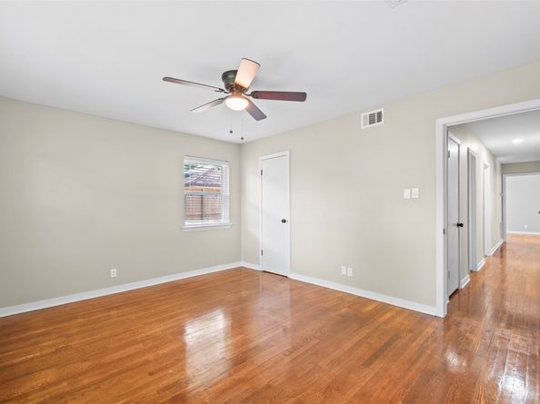 9614 Hammerly Boulevard, Houston TX 77080