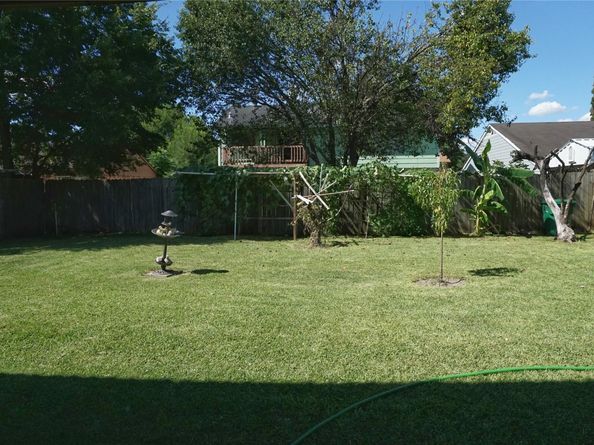 12210 Cliffgate Drive, Houston TX 77072
