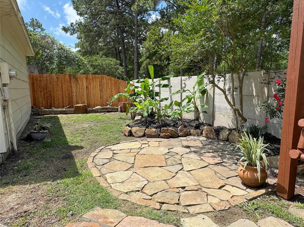 1911 Tawny Oaks Drive, Kingwood TX 77345