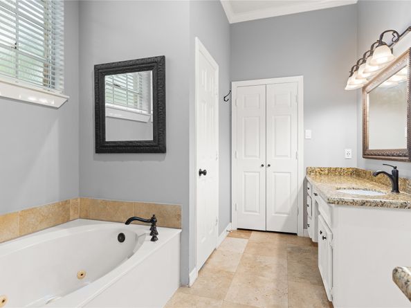 1911 Tawny Oaks Drive, Kingwood TX 77345