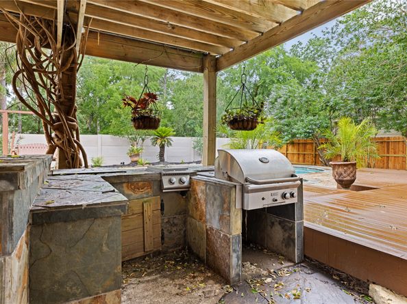 1911 Tawny Oaks Drive, Kingwood TX 77345