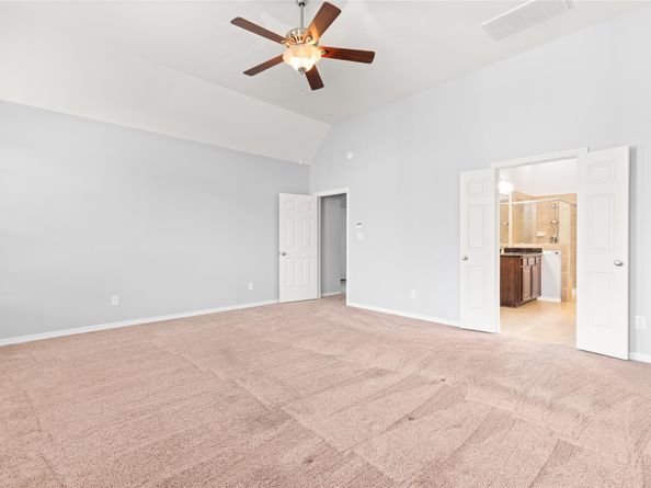2710 Kings Retreat Circle, Houston TX 77345