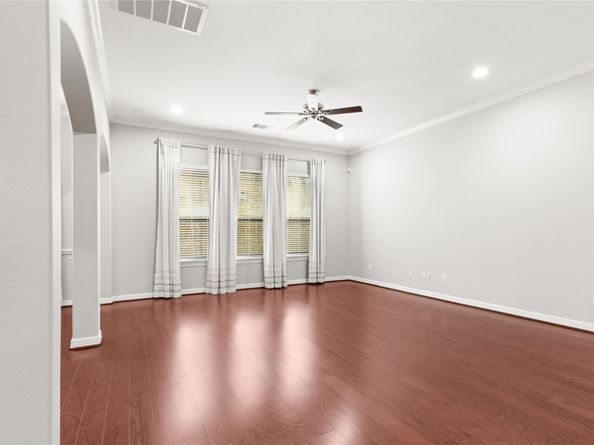 2710 Kings Retreat Circle, Houston TX 77345