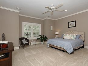 75 Colonial Row Drive, The Woodlands TX 77380