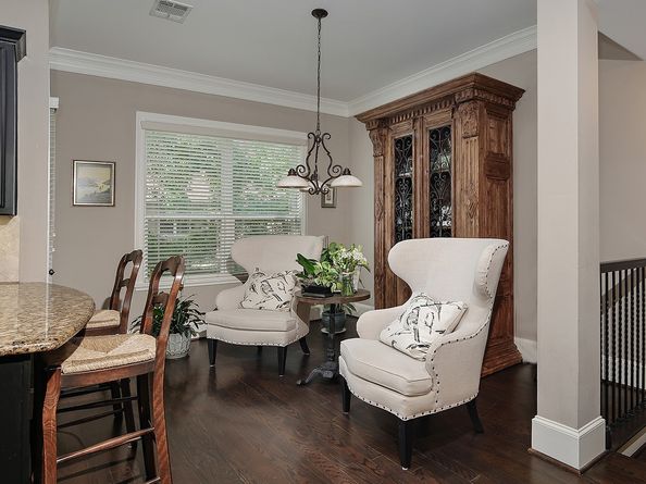 75 Colonial Row Drive, The Woodlands TX 77380