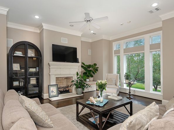 75 Colonial Row Drive, The Woodlands TX 77380