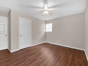 518 Elton Street, Houston TX 77034