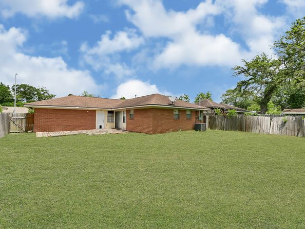 518 Elton Street, Houston TX 77034