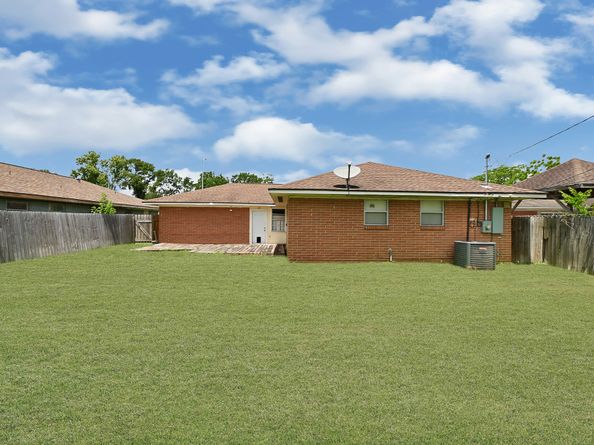 518 Elton Street, Houston TX 77034