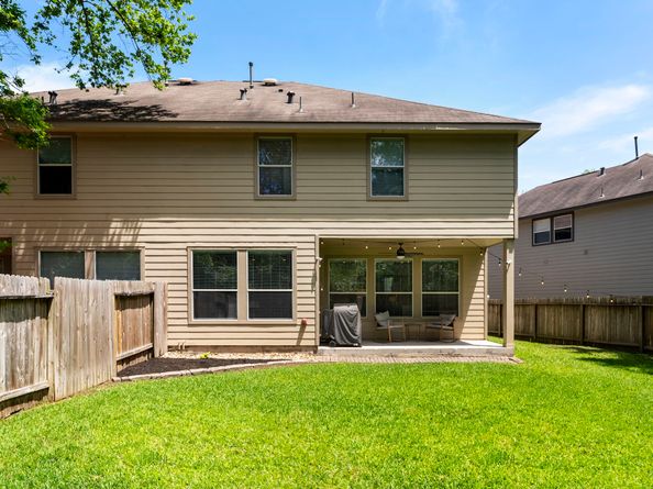 114 W Twinvale Loop, Conroe TX 77384