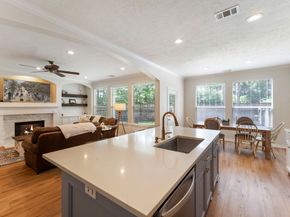114 W Twinvale Loop, Conroe TX 77384