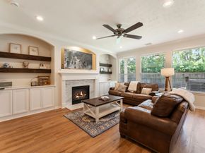 114 W Twinvale Loop, Conroe TX 77384