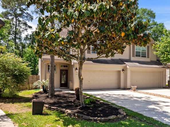 114 W Twinvale Loop, Conroe TX 77384