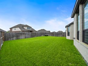 416 Bartlett Street, Webster TX 77598