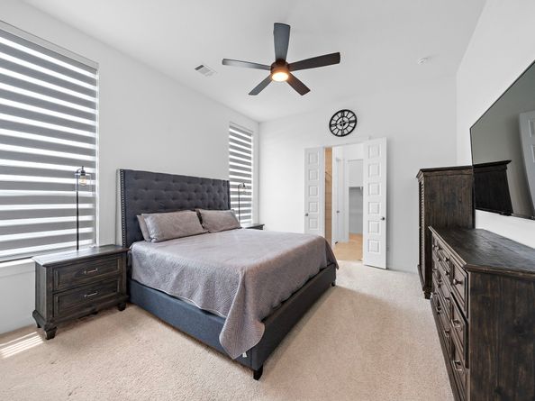 416 Bartlett Street, Webster TX 77598