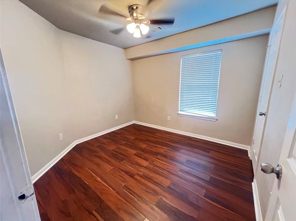 6026 Yorkglen Manor Lane, Houston TX 77084
