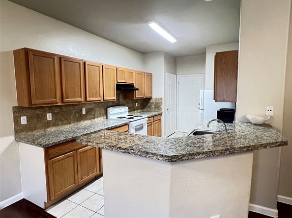 6026 Yorkglen Manor Lane, Houston TX 77084