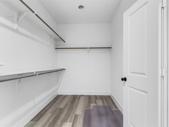 409 Alvia Run Lane B2, Houston TX 77018
