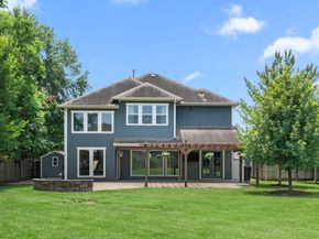 922 Wakefield Drive, Houston TX 77018