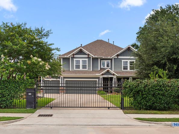 922 Wakefield Drive, Houston TX 77018