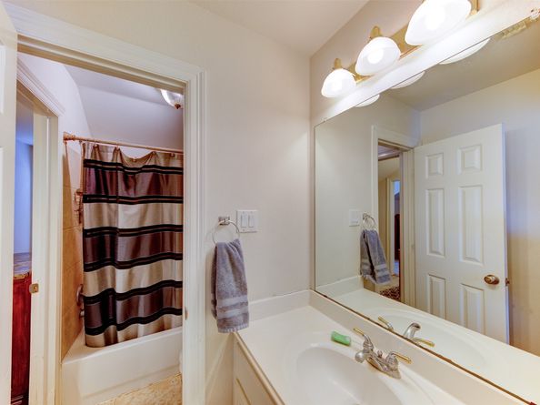 4815 N Pine Brook Way, Houston TX 77059